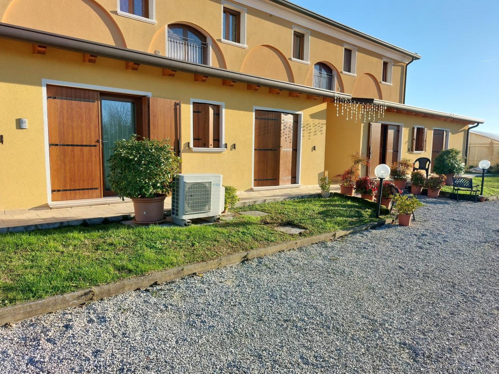 Agriturismo Il Melograno Tessera Exterior foto